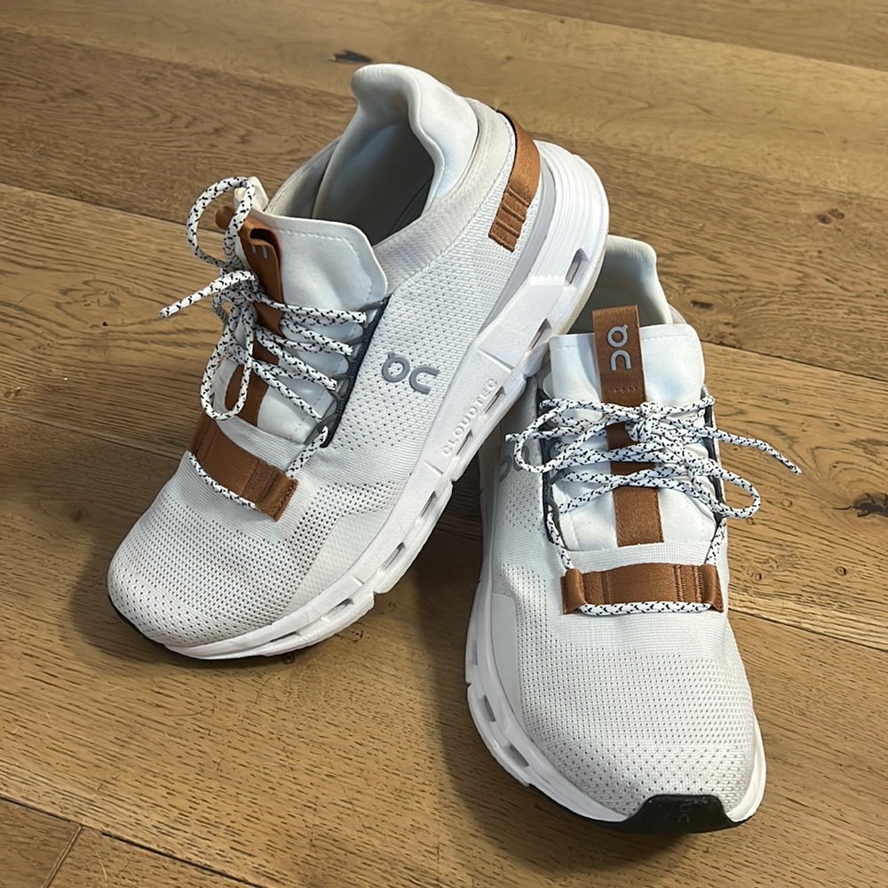 On Running Cloud Nova Low Top Womens Sneaker